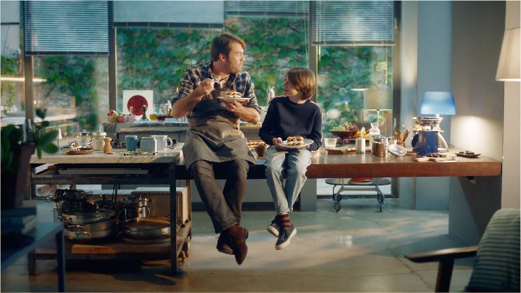 Una immagine del nuovo spot Galbani Santa Lucia