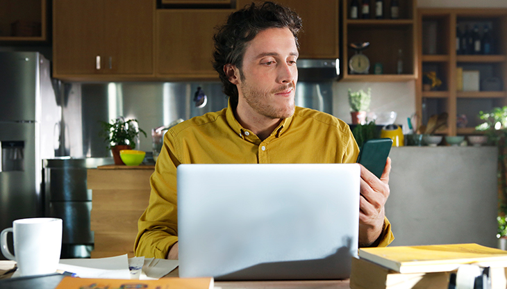 Reale Mutua lancia i nuovi spot del format "Le risposte che cerchi". Protagonista Andrea