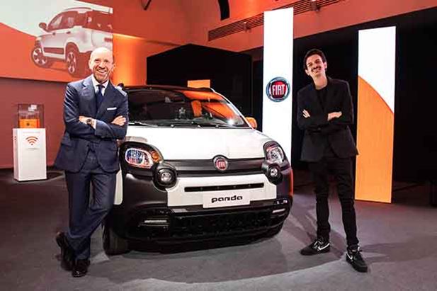 Napolitano e Rovazzi alla presentazione di Fiat Panda Connected by Wind