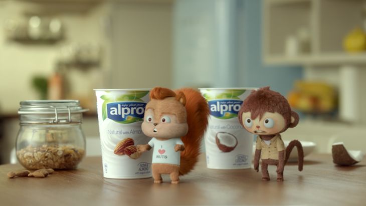Alpro di nuovo in tv con lo scoiattolo Ally