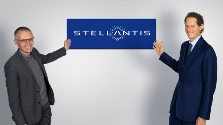 Da sinistra, Carlos Tavares e John Elkann