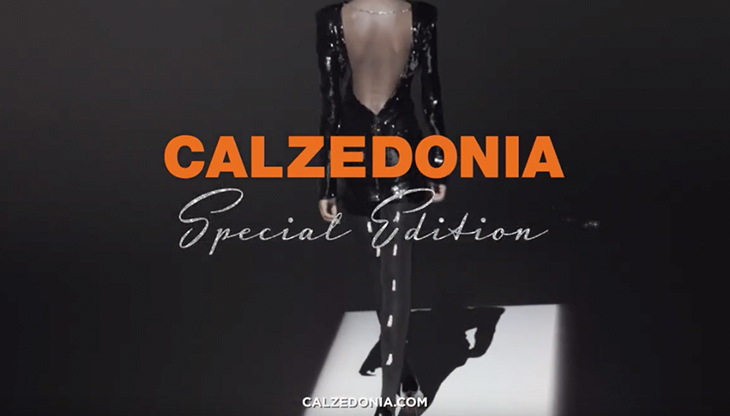 Un'immagine del nuovo spot di Natale di Calzedonia