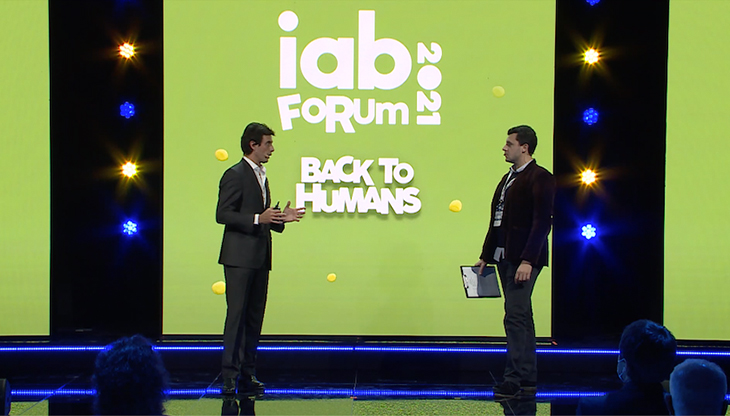 Carlo Noseda (a sinistra) in un momento della presentazione di ZED a IAB Forum