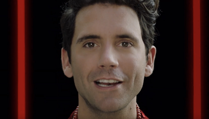 Mika è il protagonista del nuovo spot Opel per Grandland X Plug-in-Hybrid