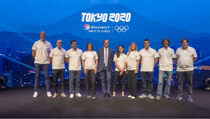 Alessandro Araimo, a.d. Discovery Italia, al centro del "team olimpico" di Discovery