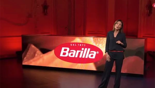 Ilaria Lodigiani, VP Global Marketing, annuncia il lancio della nuova linea Barilla Al Bronzo
