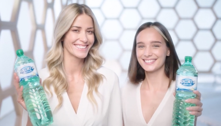Elena Santarelli e Denise Tantucci nel nuovo spot Rocchetta 