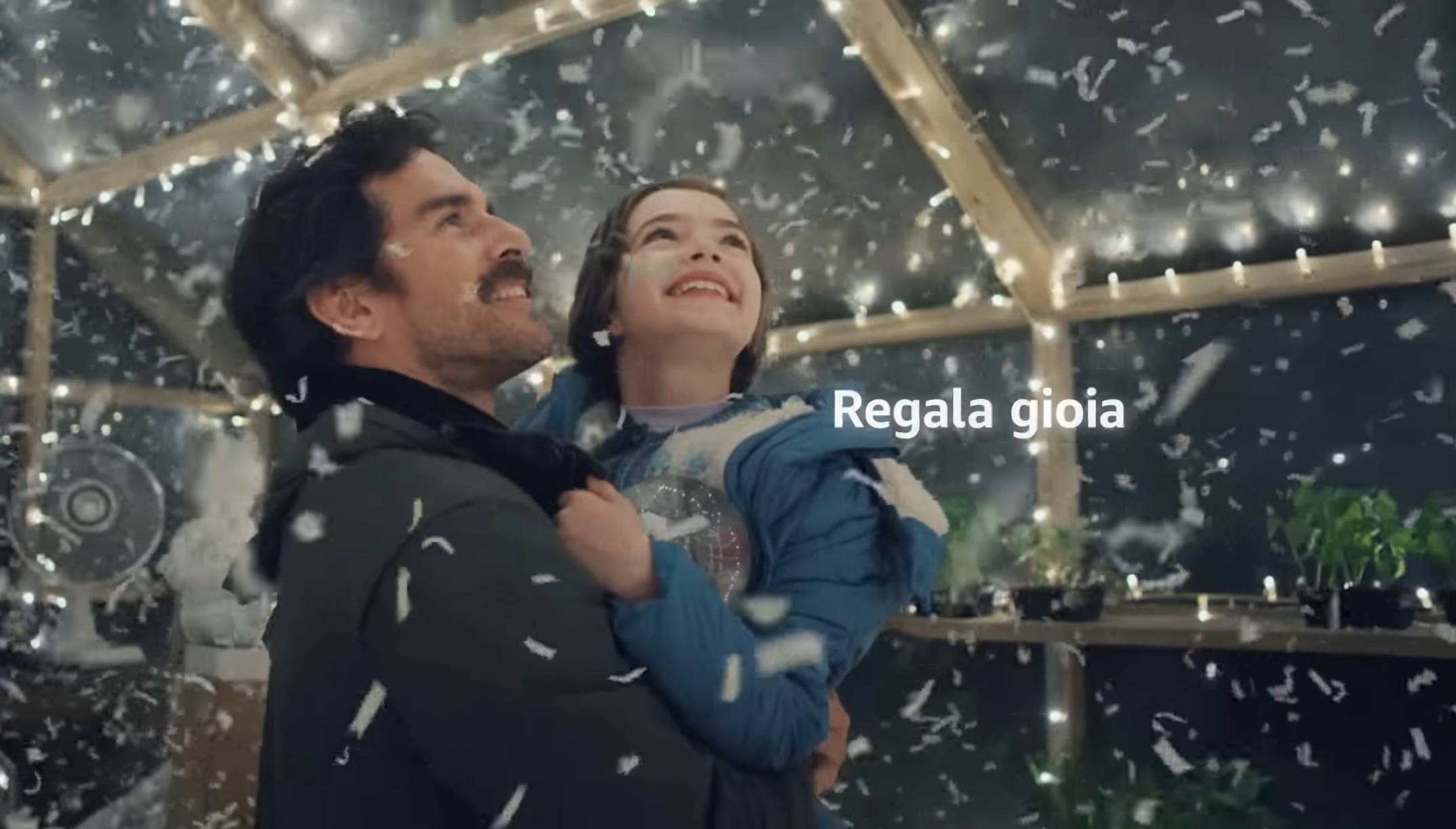amazon-spot-natale-2022.jpg