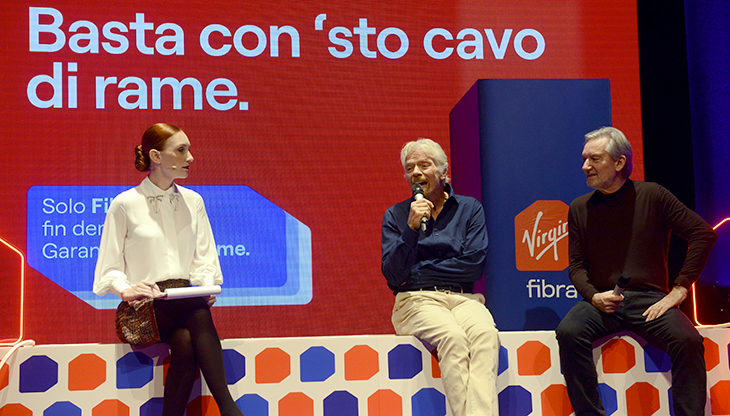 Giulia Salvi di Virgin Radio, Richard Branson e Tom Mockridge (Imagoeconomica)