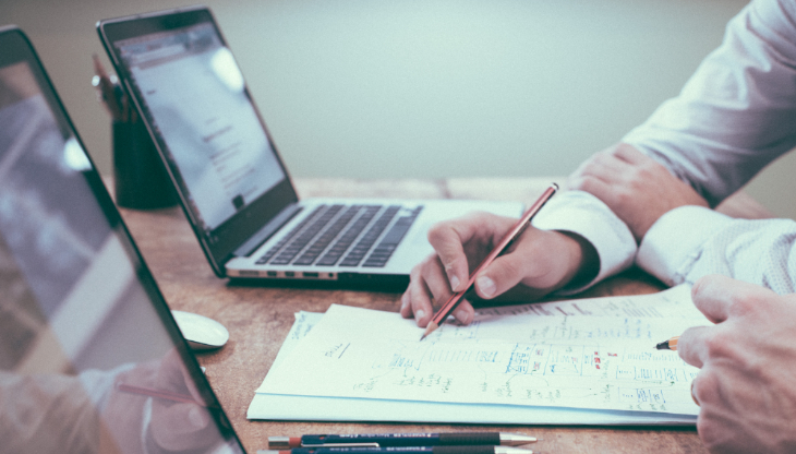 Photo by <a href="https://unsplash.com/@homajob?utm_source=unsplash&utm_medium=referral&utm_content=creditCopyText">Scott Graham</a> on <a href="https://unsplash.com/s/photos/b2b?utm_source=unsplash&utm_medium=referral&utm_content=creditCopyText">Unsplash</a>   