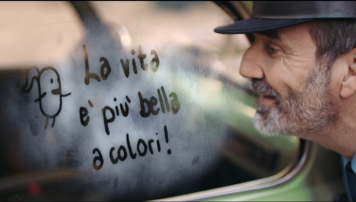 Tic Tac lancia il nuovo posizionamento “Gentle Freshness” con uno spot 