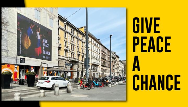 La campagna "Give peace a chance" di UNA contro la guerra