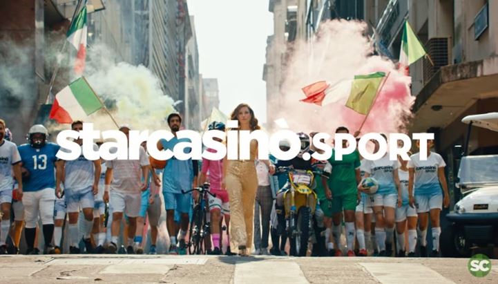 Un frame del nuovo spot StarCasinò Sport