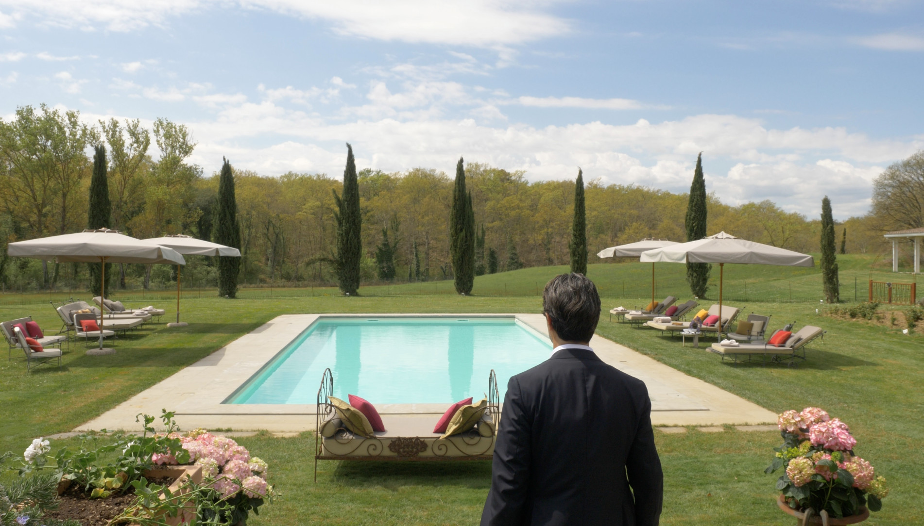 Emma-Villas-spot.jpg