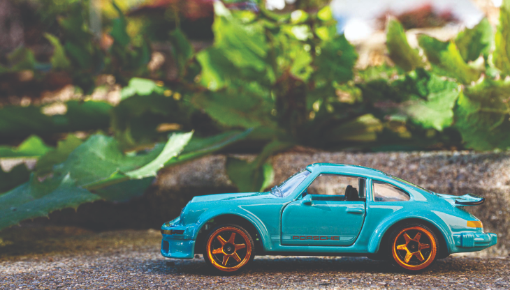 KV_Majorette_Porsche934.png