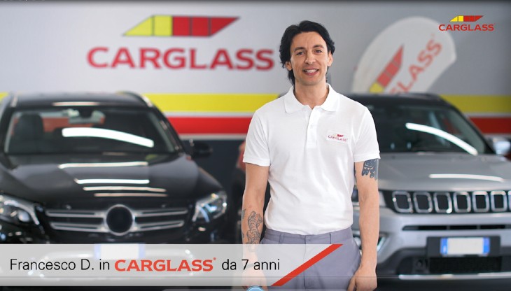 Un'immagine dai nuovi spot Carglass