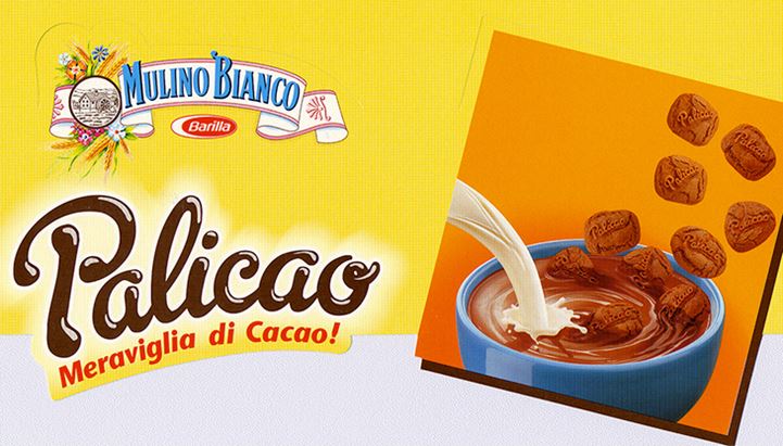 Palicao-Mulino-Bianco-con-tazza-di-latte-e-cioccolata.jpg
