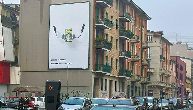 Affissione in via Pellegrino Rossi a Milano