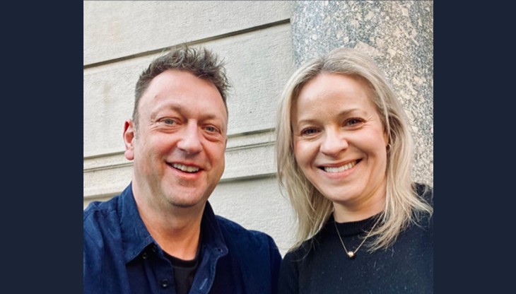 Marcus Brown e Louise Jackson