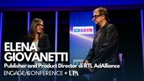 Elena Giovanetti con Claudio Tozzo sul palco di Advanced TV, la video convergenza