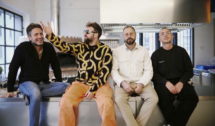 Mirco Mastrorosa, Dargen D'Amico, Francesco Gaudesi e Luca Genova