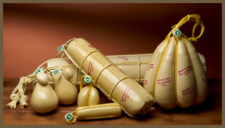 provolone-valpadana-dop-1-_thumb_808841.png