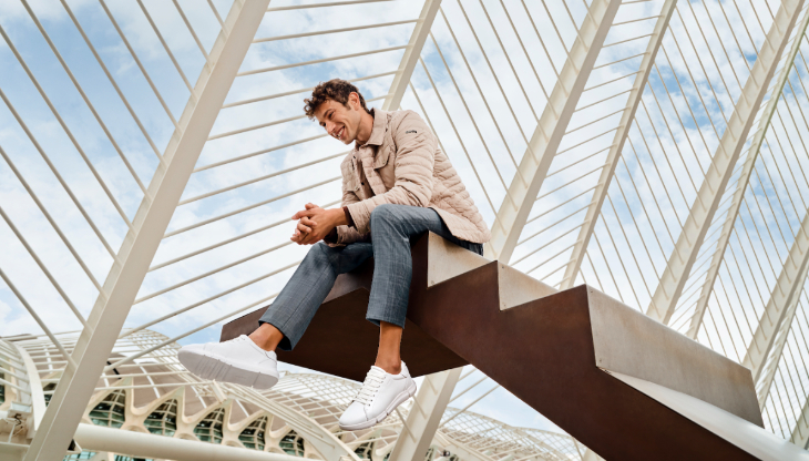 Un'immagine usata nella nuova campagna Geox