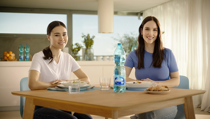 vitasnella-spot-2023-Paola&Clotilde.jpg