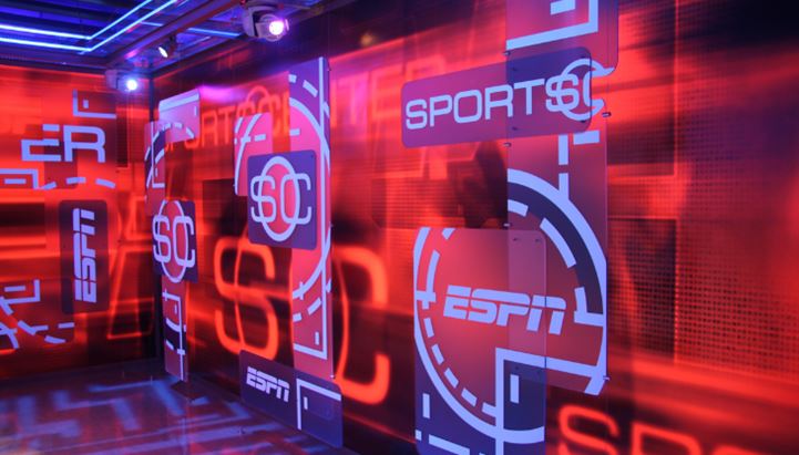 <a href="https://commons.wikimedia.org/wiki/File:SportsCenter_studios_2.jpg">Rob Poetsch</a>, <a href="https://creativecommons.org/licenses/by/2.0">CC BY 2.0</a>, via Wikimedia Commons