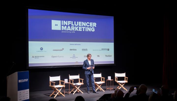 Il presidente di UPA Marco Travaglia apre l'evento Influencer Marketing 2024