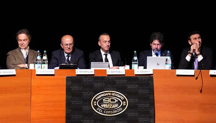 Un'immagine dell'Assemblea Generale del Consorzio Parmigiano Reggiano