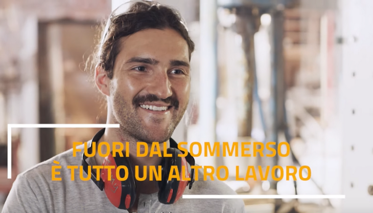 Un frame della campagna
