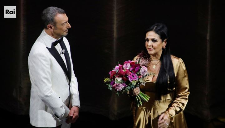 Amadeus sul palco di Sanremo 2024