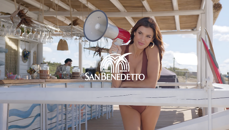 Elisabetta Canalis testimonial nei nuovi spot San Benedetto dedicati ai Thè e a Fruit&Power