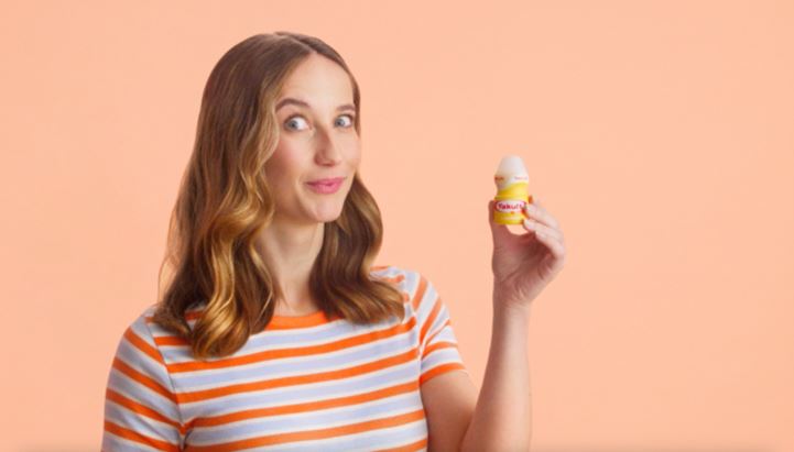 Nella foto: un'immagine del nuovo spot Yakult Plus