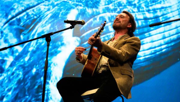 Nic Cester dei Jet a C4B Milano