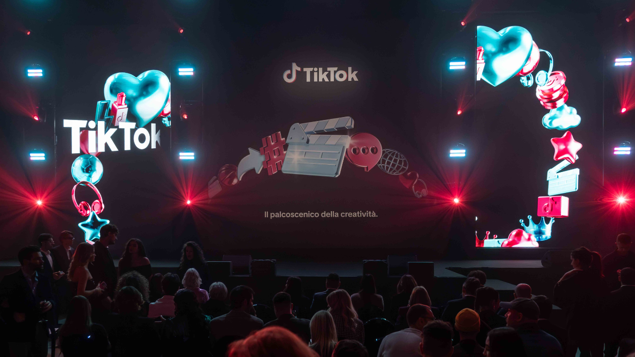 TikTok-Awards-generica-palco.png