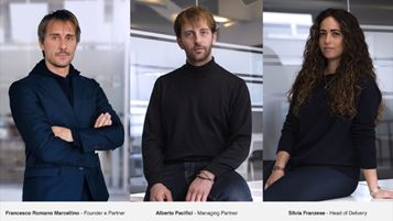 Francesco Romano, Founder & partner di Dst, con Alberto Pacifici, Managing Partner e Silvia Franzese, Head of Delivery