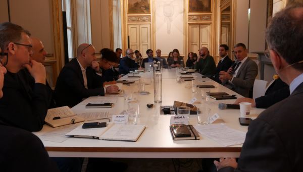 Nella foto, un momento della tavola rotonda di Jakala