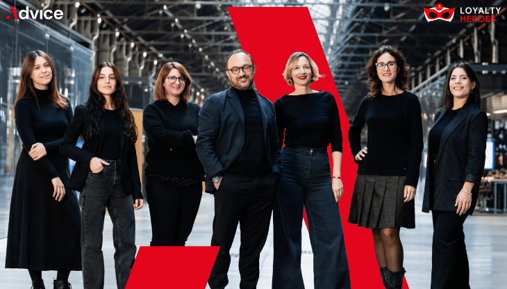Il Loyalty Heroes team: (da sx) Maria Rosaria Saracino, Elena Dalla Rosa, Roberta Sceusa, Fulvio Furbatto, Daria Antonini, Laura Cagnacci, Giusy Strippoli