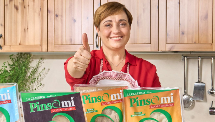 Pinsami conferma Benedetta Rossi come testimonial e va online con una nuova campagna.png