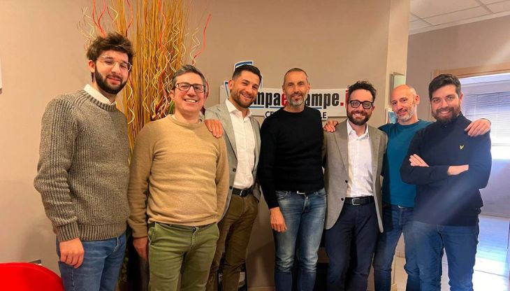 I team di lavoro di Floox e StampaeStampe.it impegnati sul progetto