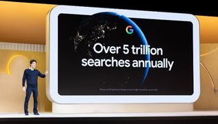 philipp-schindler-google-marketing-live.png