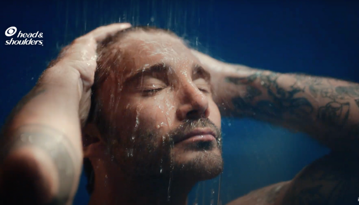 Stefano De Martino nel nuovo spot di Head & Sholuders