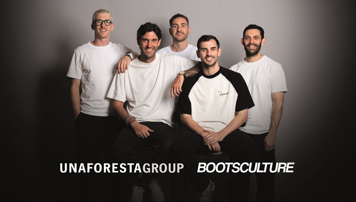 Saverio Biliotti e Davide Saracco di BootsCulture (seduti) insieme ai soci di Unaforesta Group Luca Quattrone, Niccolò Vallenari e Michea Caldeira de Aguiar