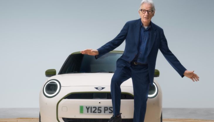 Un'immagine della campagna Mini