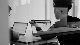 Foto di charlesdeluvio su Unsplash