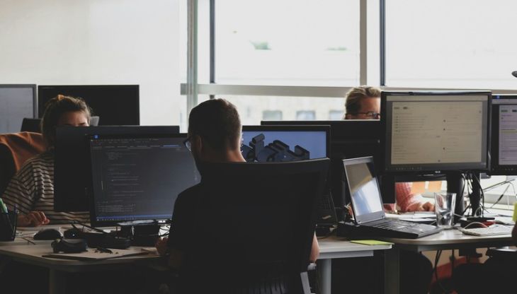 Foto di Compagnons su Unsplash
