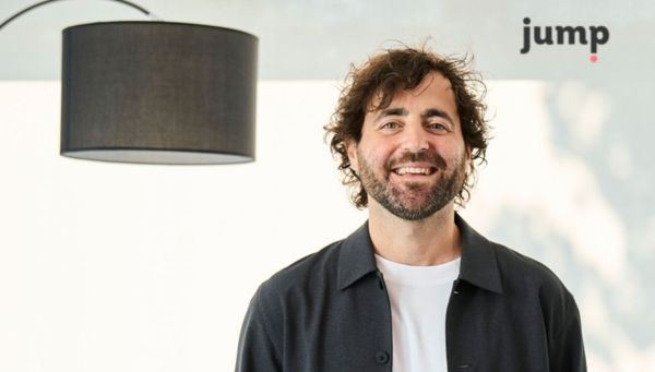 Manager, Francesco Ciani, Jump