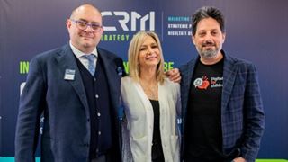 Al centro, Elisabetta Bruno tra i moderatori Antonino Polimeni (a destra) e Giuseppe Miriello (a sinistra)